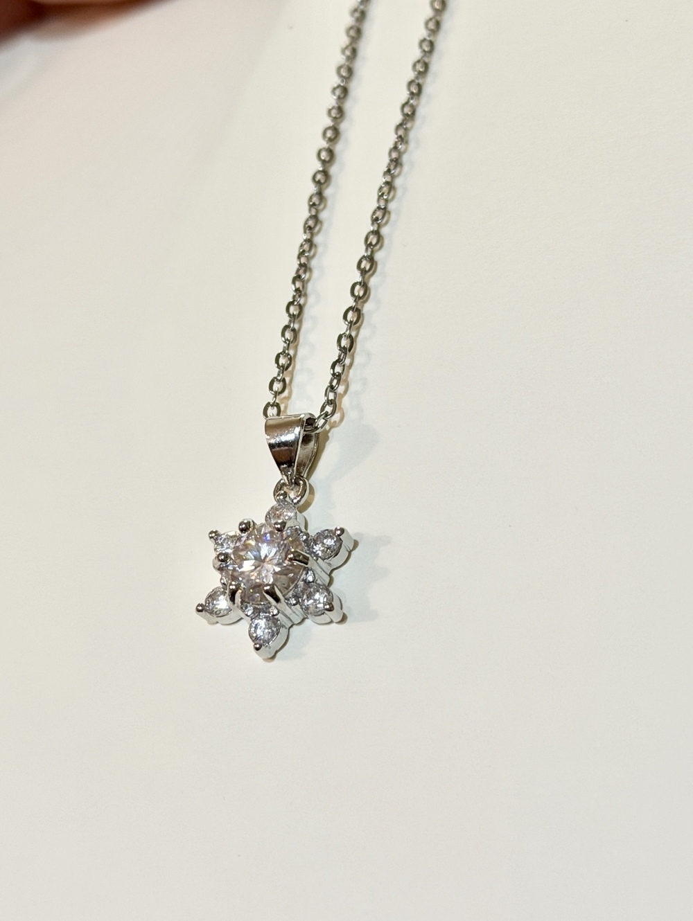 Moissanite authentic silver tone necklace 16”-18” New N2
